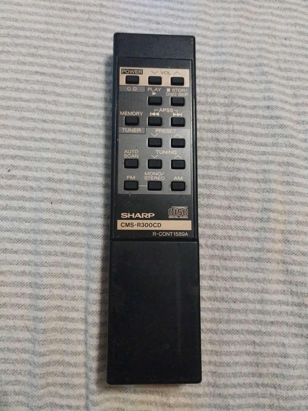 OEM Sharp R-CONT1589A Audio System Remote Control - Tested